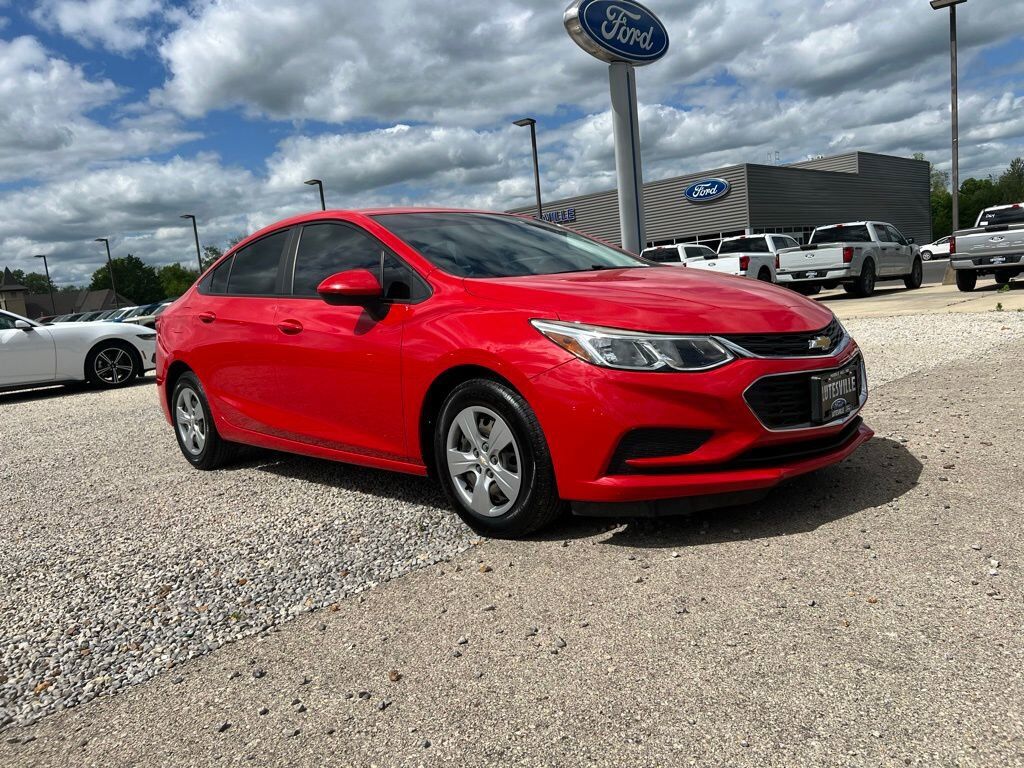 2017 CHEVROLET Cruze