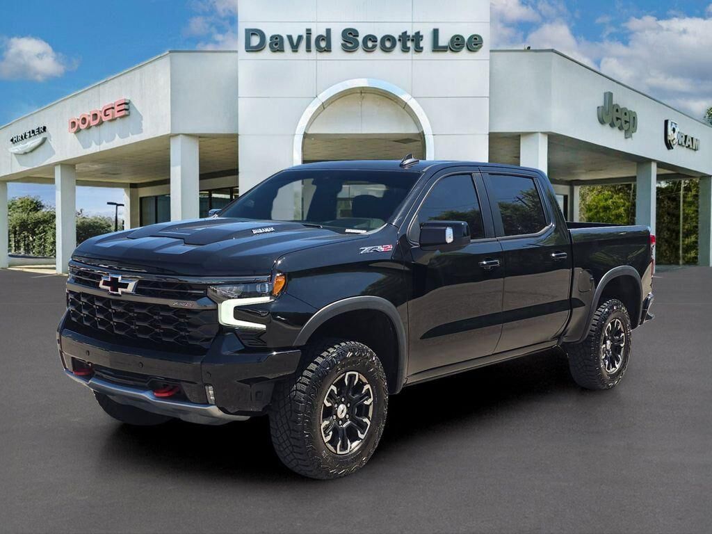 2025 CHEVROLET Silverado