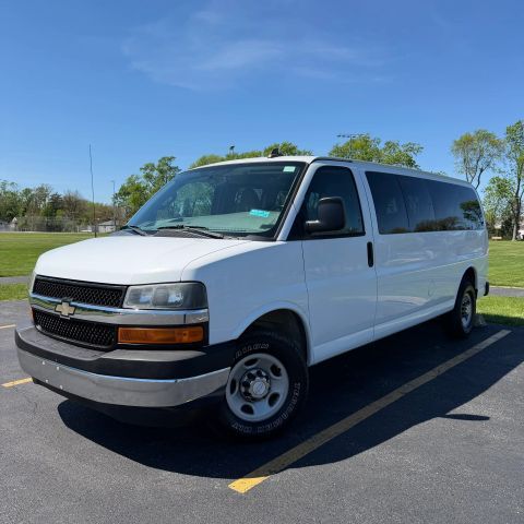 2017 CHEVROLET Express