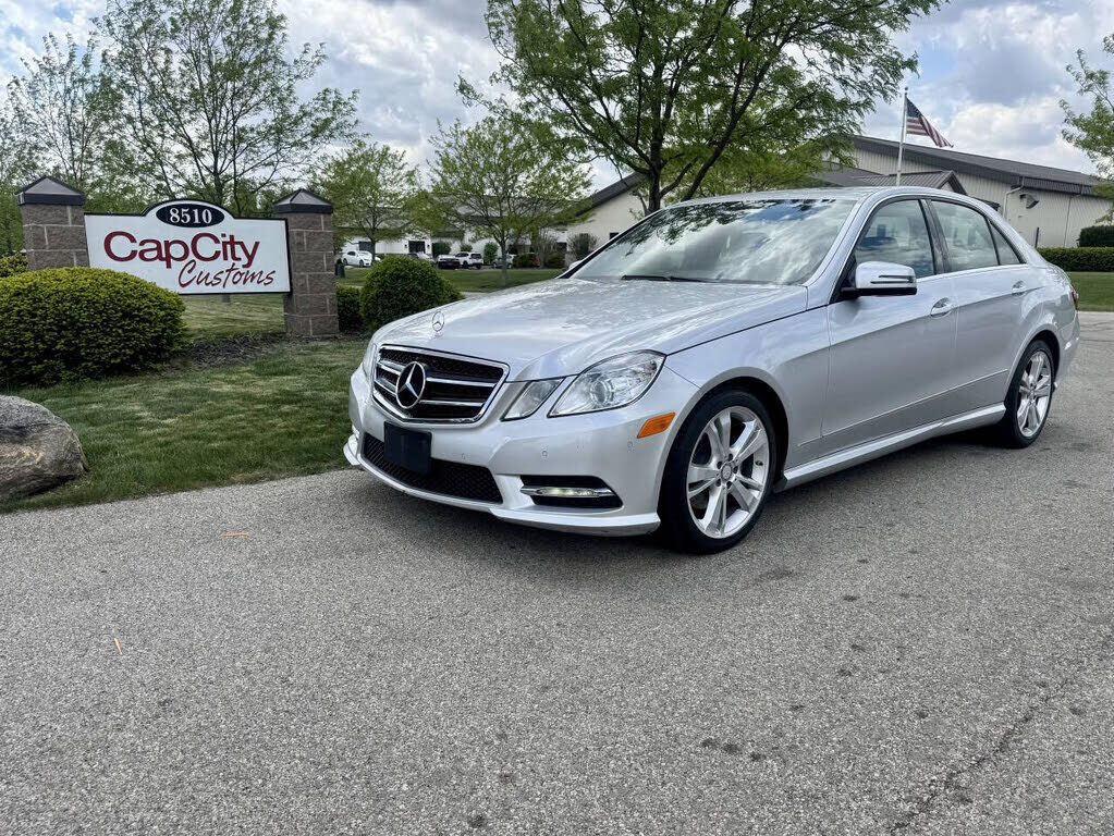2013 MERCEDES-BENZ E-Class