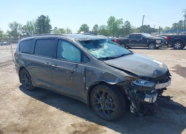 2021 CHRYSLER Pacifica