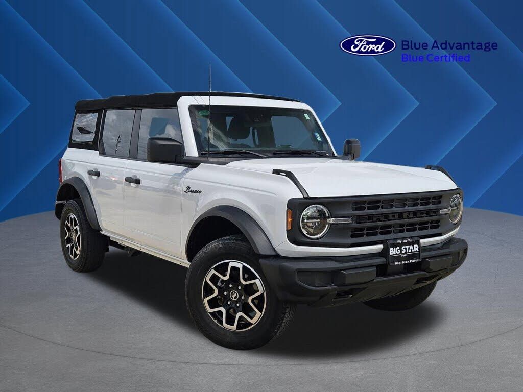 2022 FORD Bronco