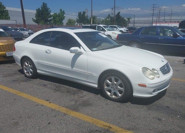 2004 MERCEDES-BENZ CLK-Class