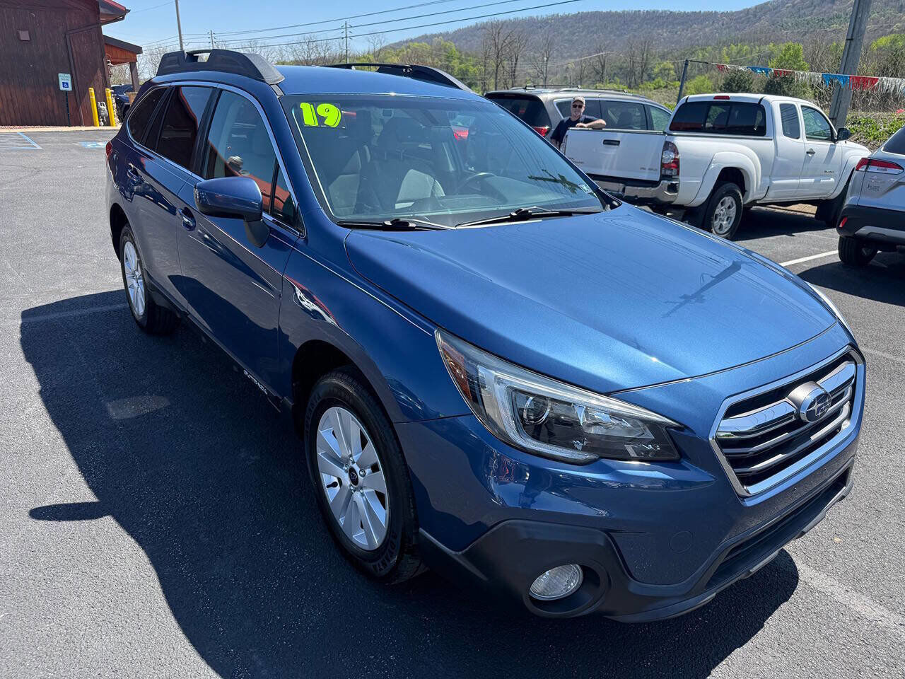 2019 SUBARU Outback