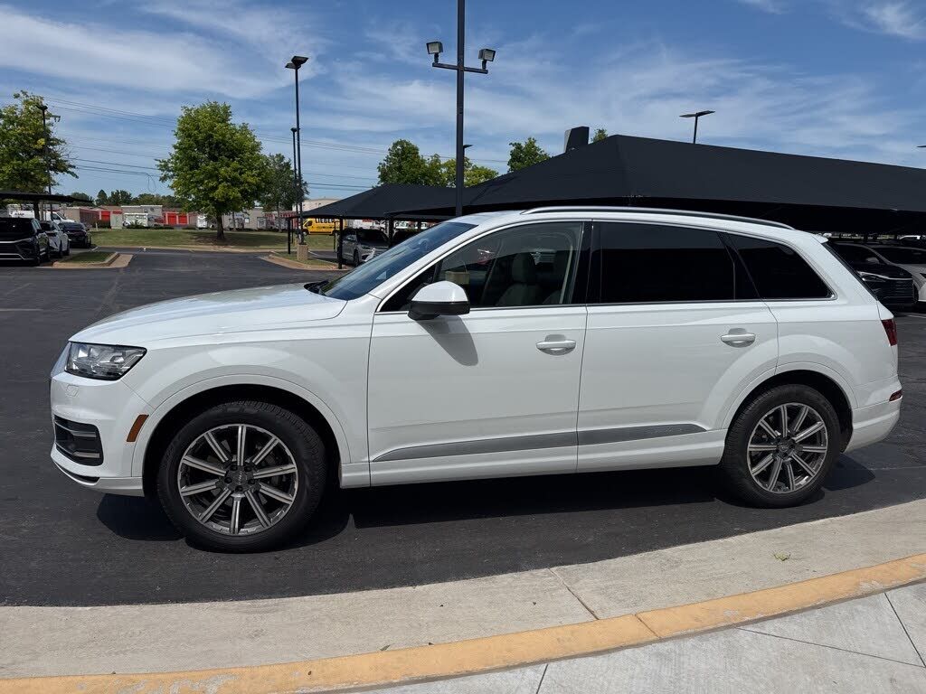 2017 AUDI Q7