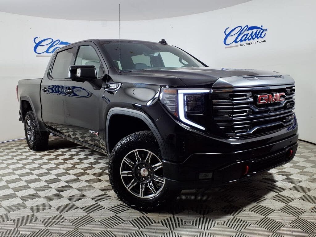 2024 GMC Sierra