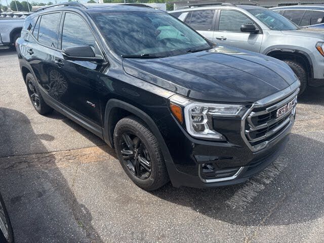 2023 GMC Terrain