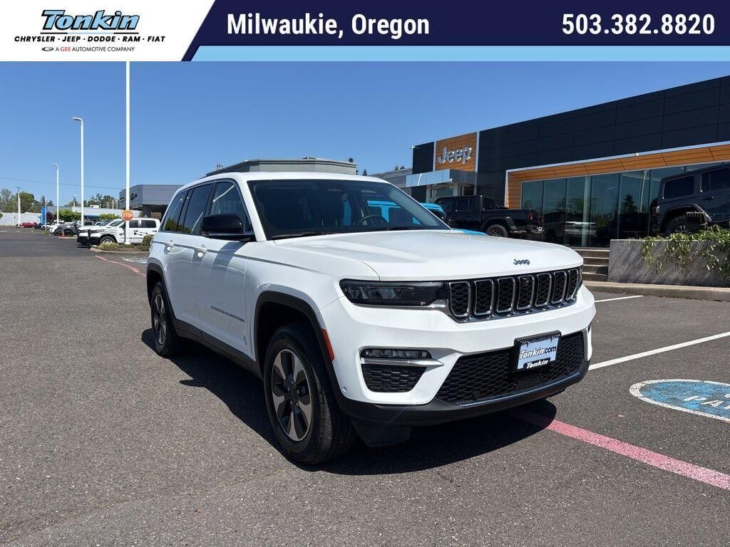 2023 JEEP Grand Cherokee