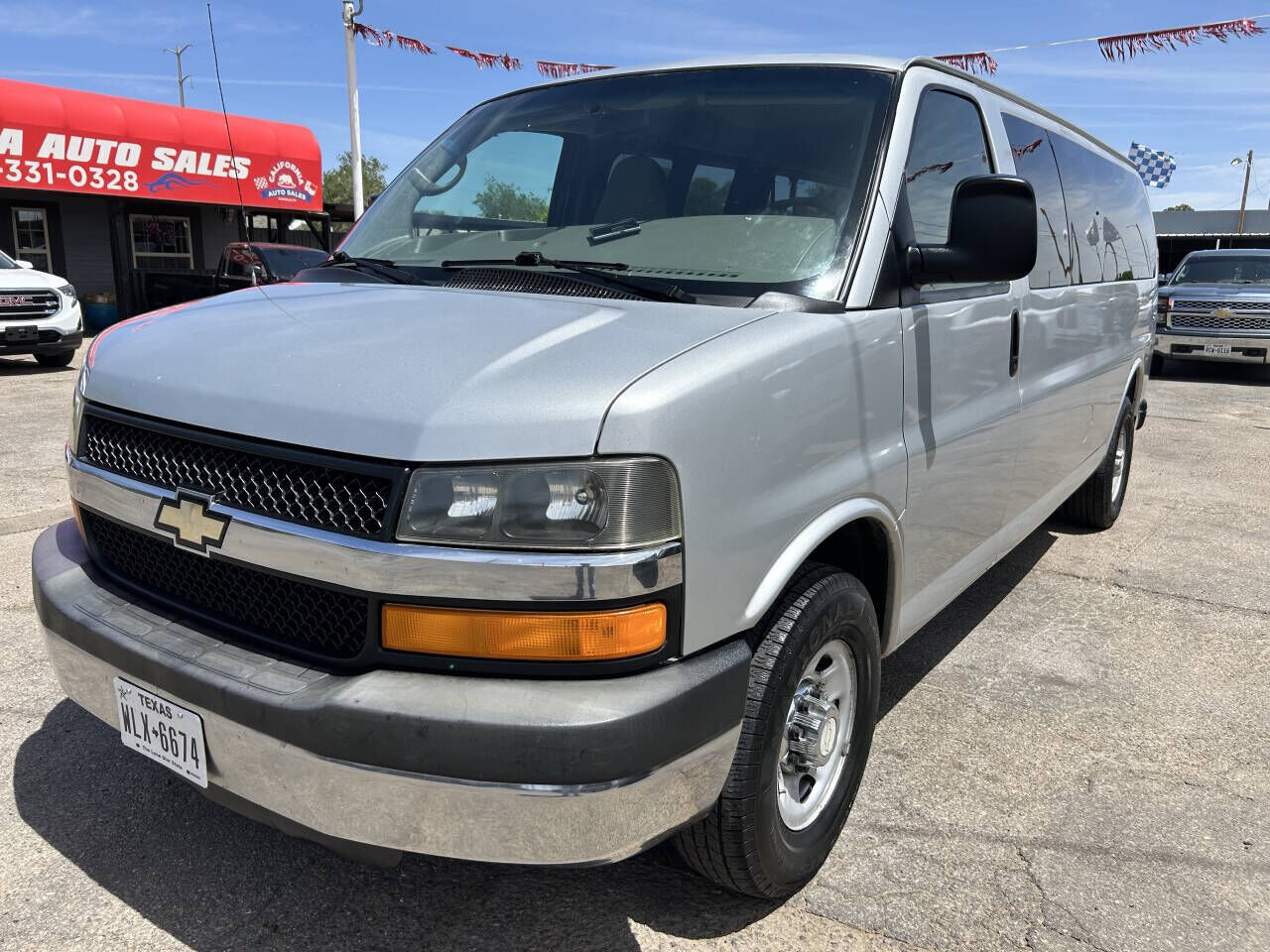 2011 CHEVROLET Express