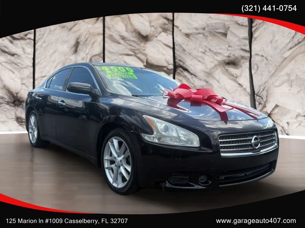 2010 NISSAN Maxima