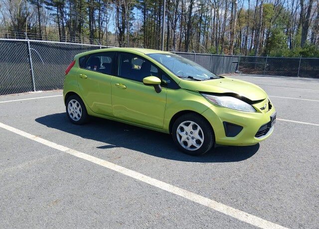 2011 FORD Fiesta