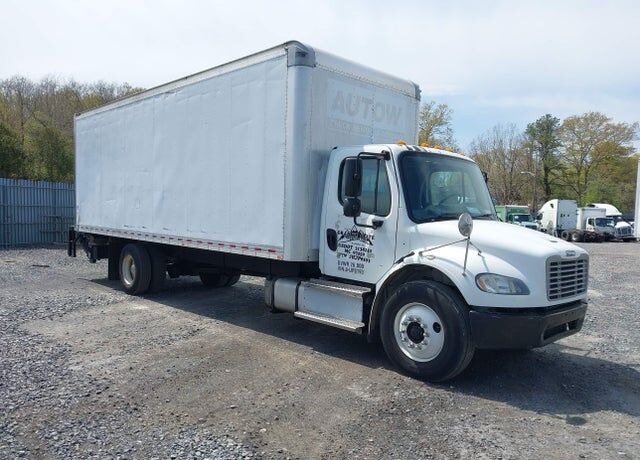 2018 FREIGHTLINER M2