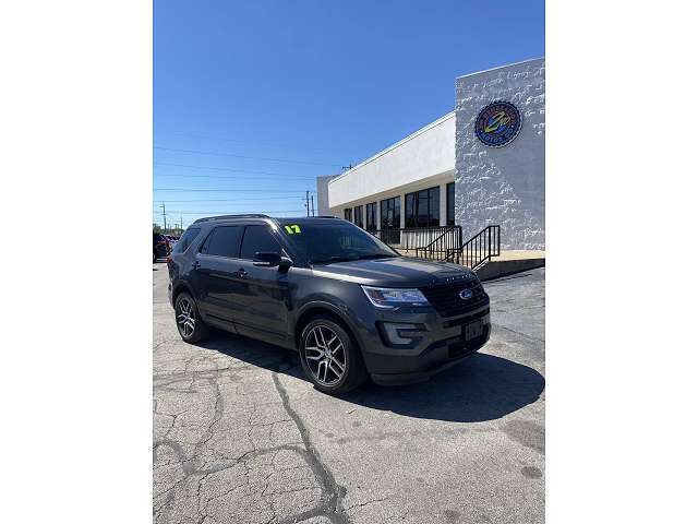 2017 FORD Explorer