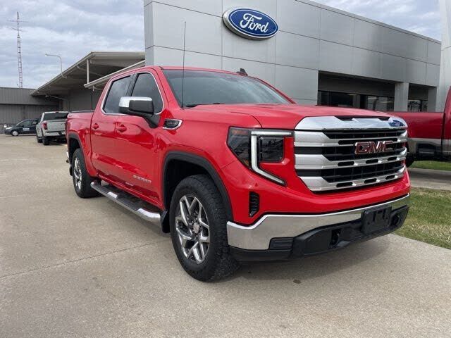 2023 GMC Sierra