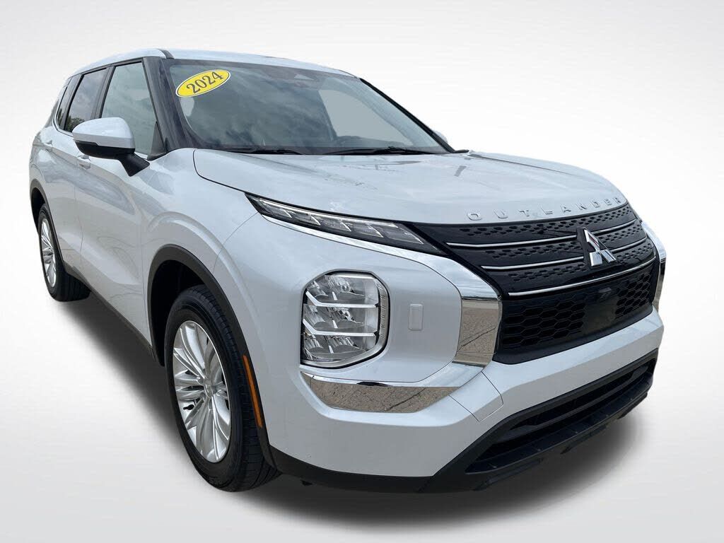 2024 MITSUBISHI Outlander