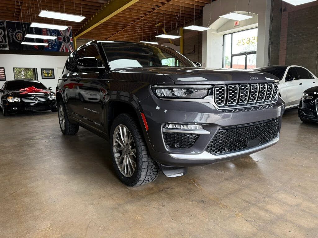 2022 JEEP Grand Cherokee