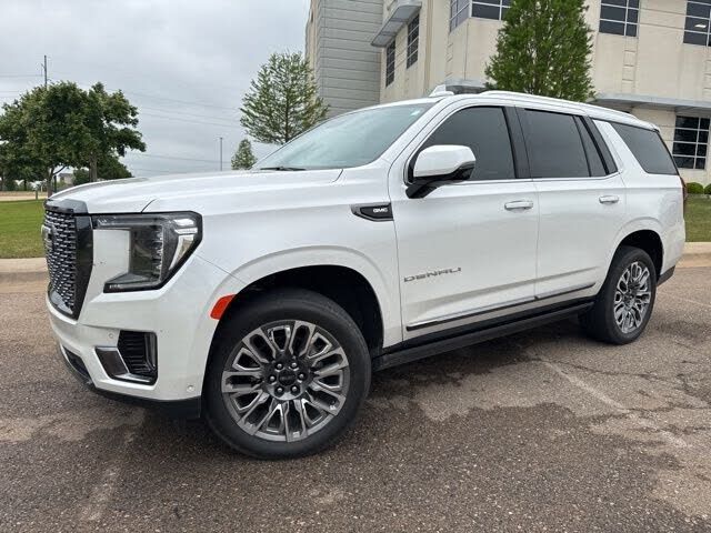 2023 GMC Yukon
