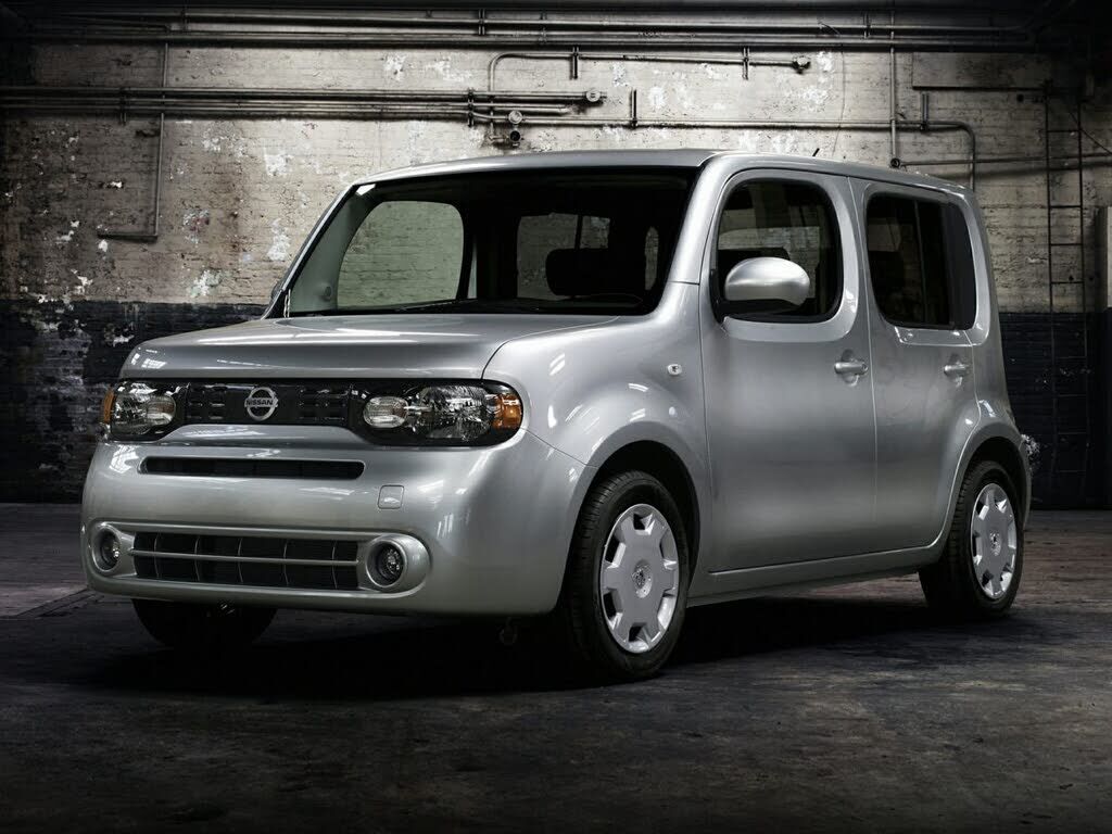 2013 NISSAN Cube