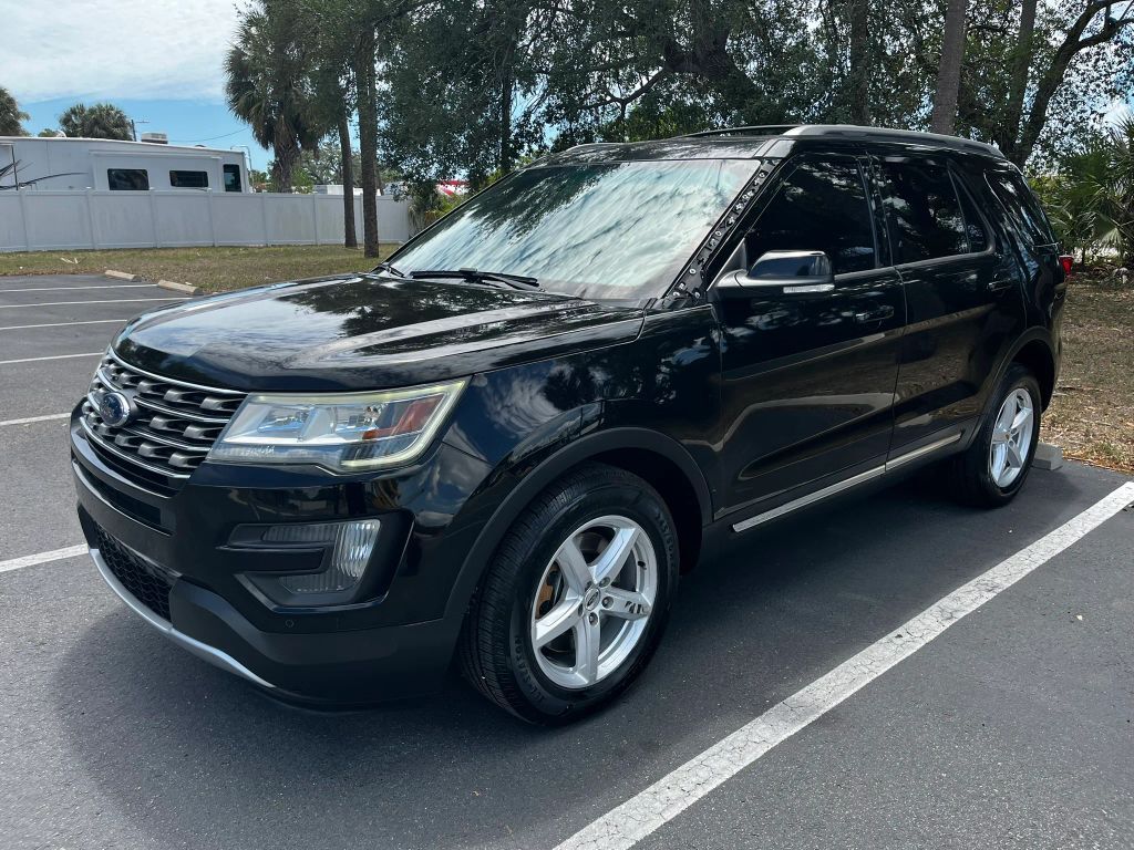 2016 FORD Explorer