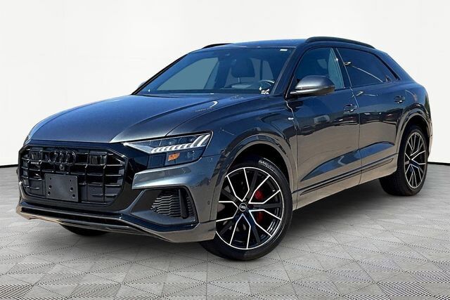 2023 AUDI Q8