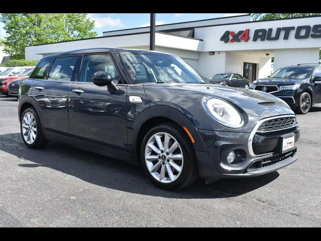 2017 MINI Clubman