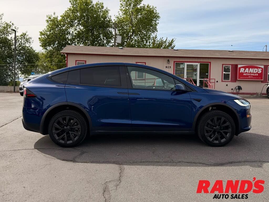 2022 TESLA Model X