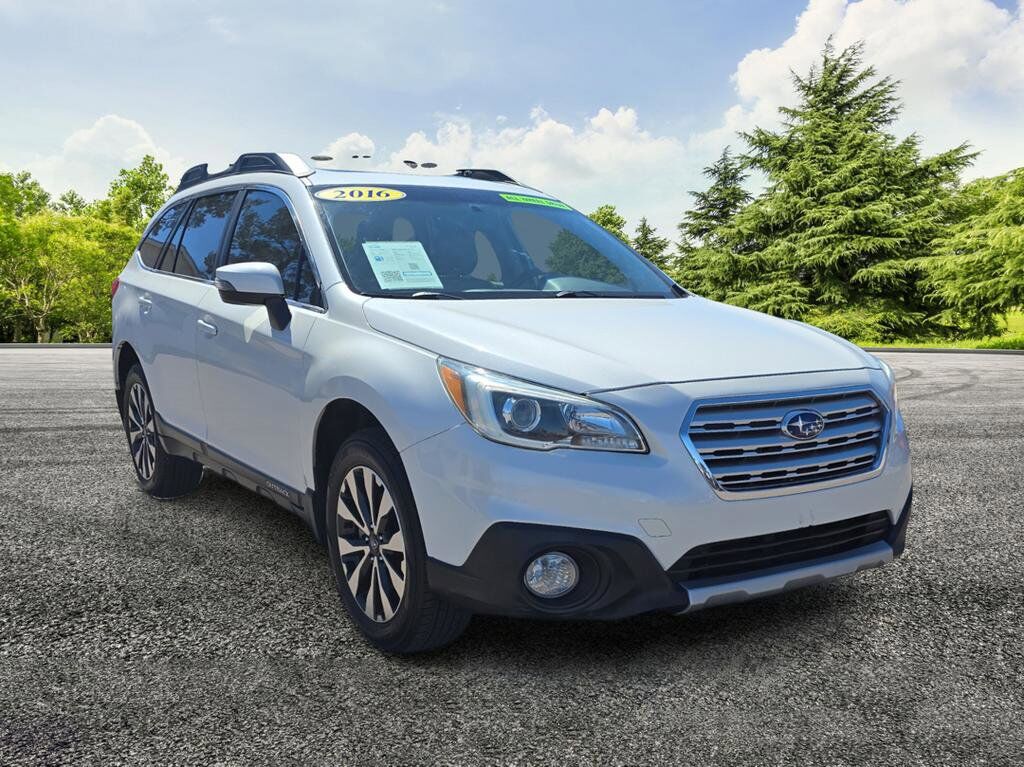 2016 SUBARU Outback