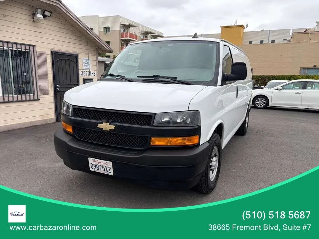 2020 CHEVROLET Express