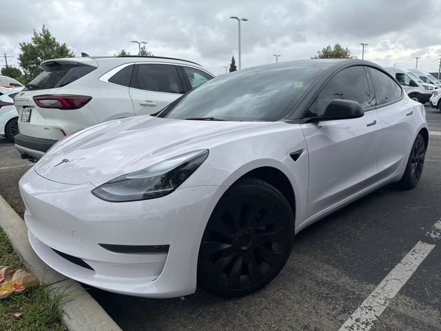 2023 TESLA Model 3