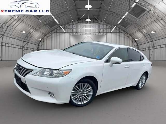 2015 LEXUS ES