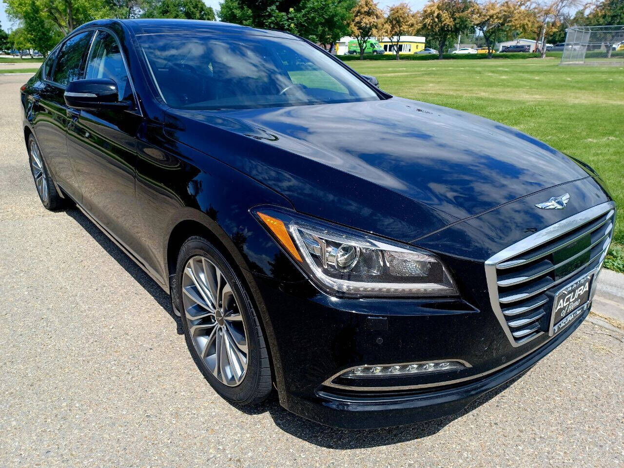 2017 GENESIS G80