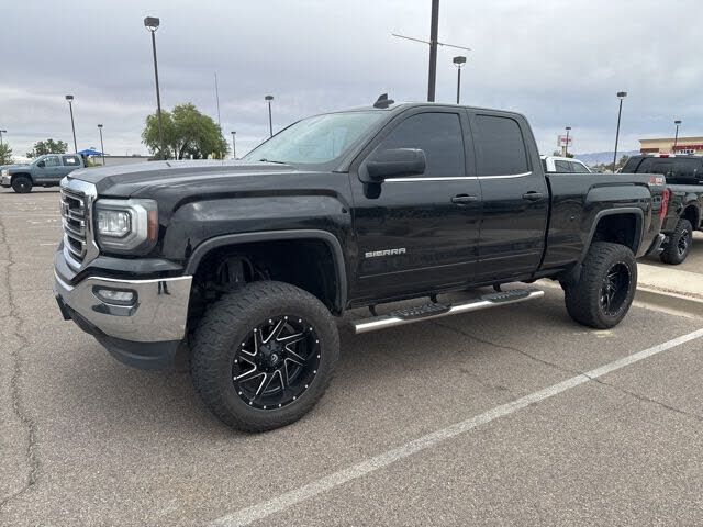 2017 GMC Sierra