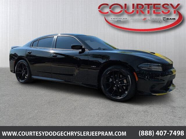 2019 DODGE Charger