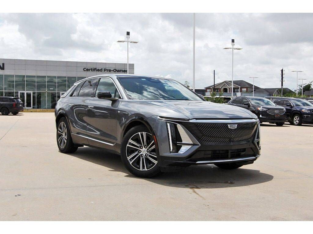 2023 CADILLAC Lyriq