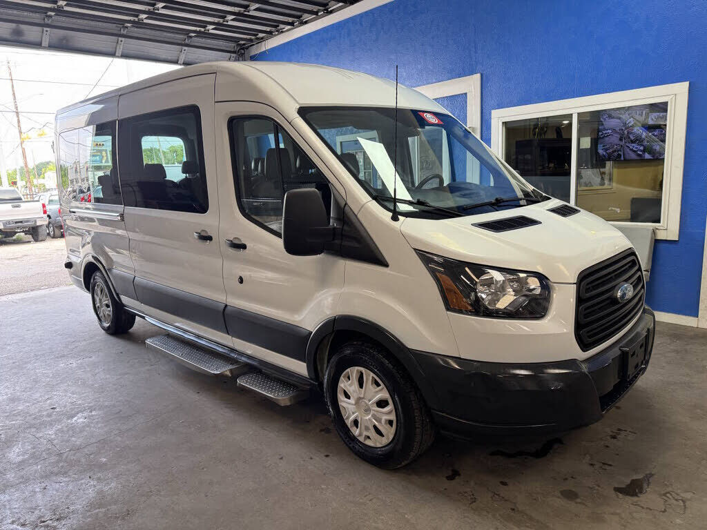2015 FORD Transit