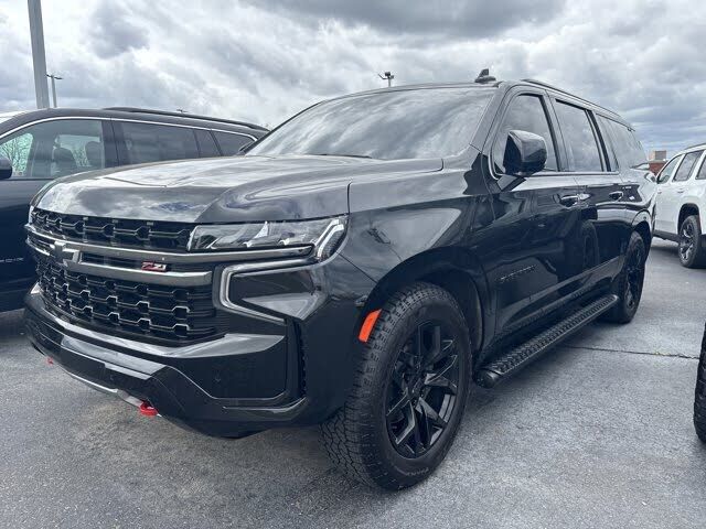 2022 CHEVROLET Suburban