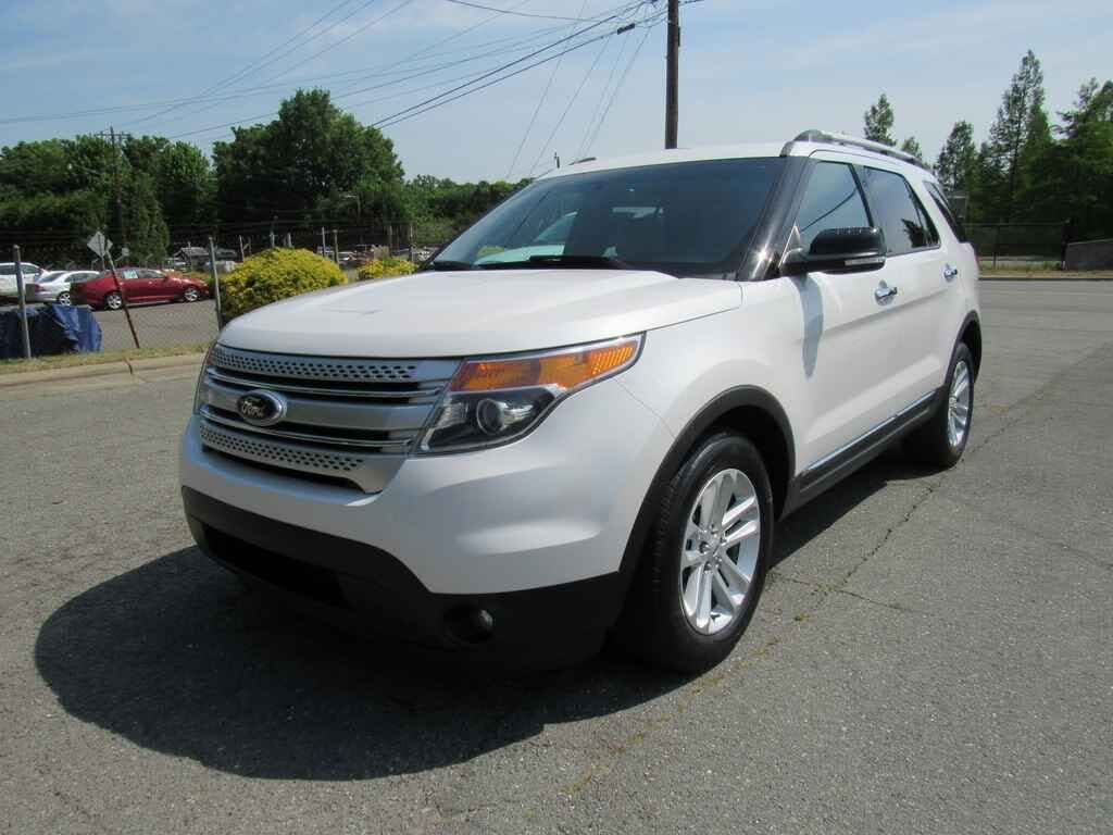 2013 FORD Explorer