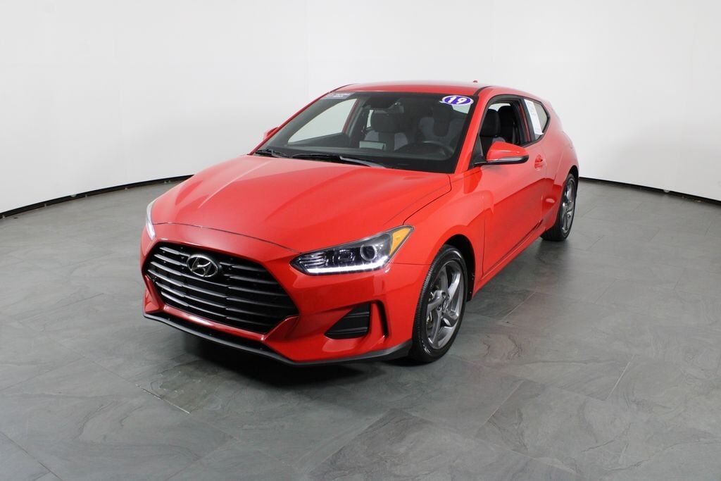 2019 HYUNDAI Veloster
