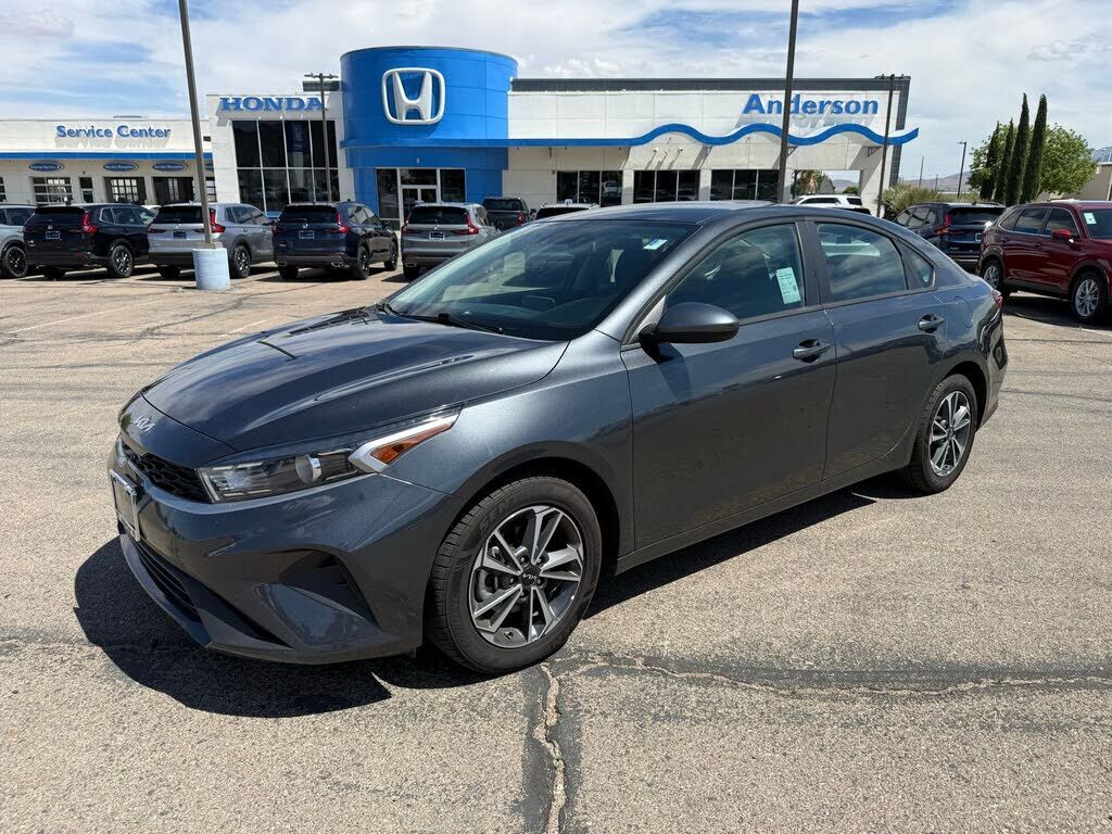 2024 KIA Forte