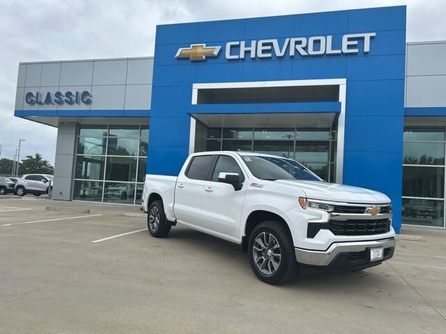 2026 CHEVROLET Silverado