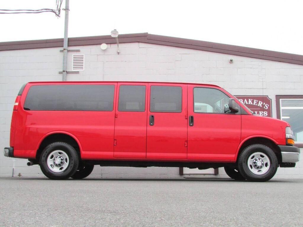 2016 CHEVROLET Express