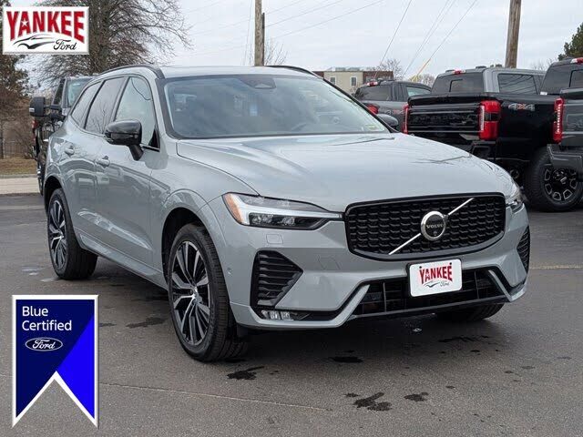 2024 VOLVO XC60
