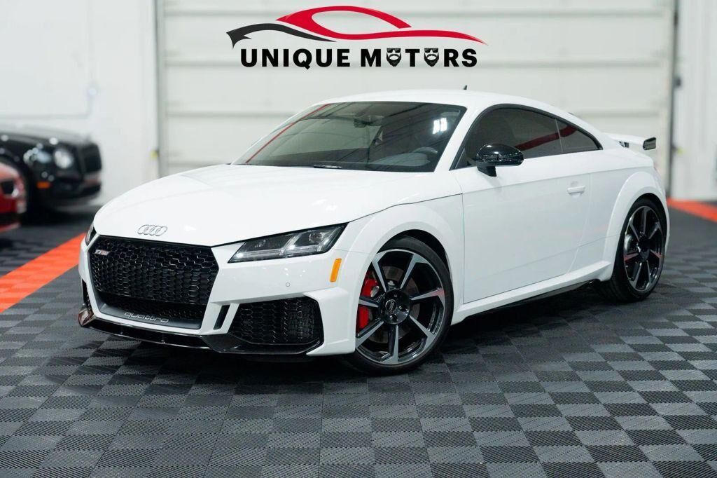 2021 AUDI TT RS
