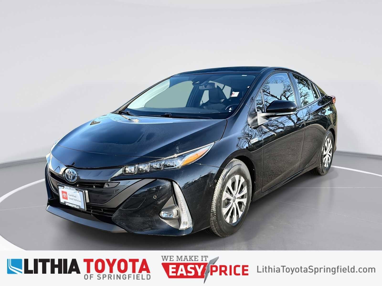 2022 TOYOTA Prius