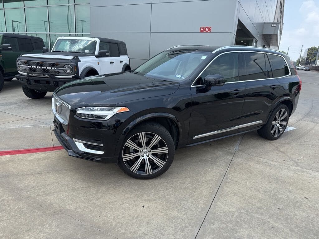 2024 VOLVO XC90