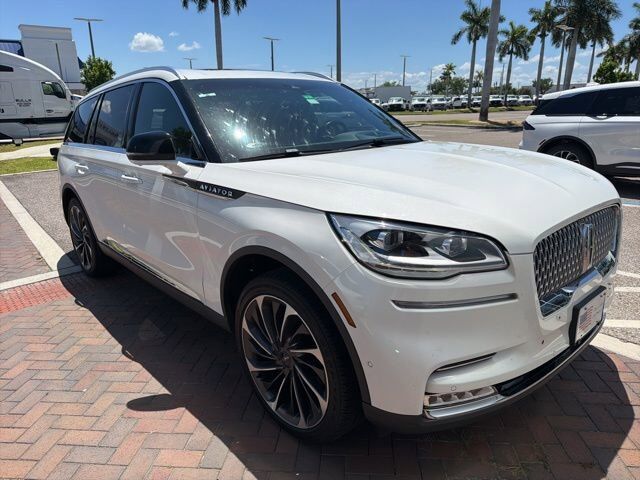 2021 LINCOLN Aviator
