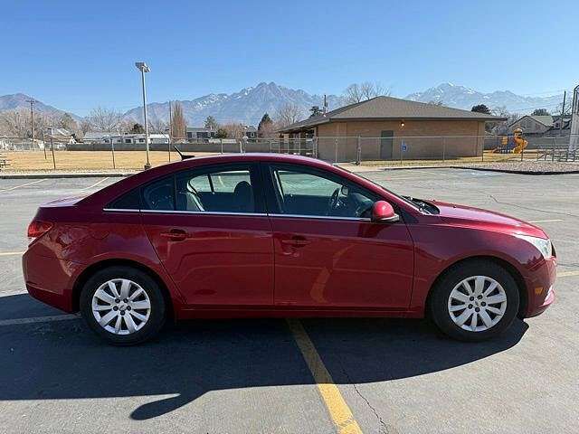 2011 CHEVROLET Cruze