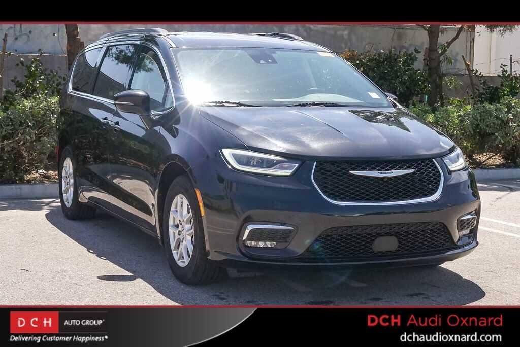 2022 CHRYSLER Pacifica