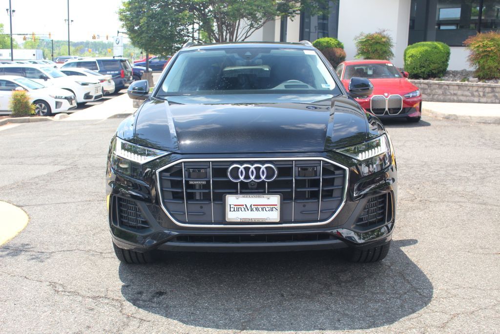 2023 Audi Q8