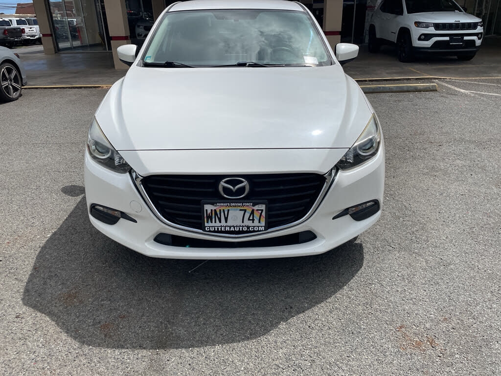 2017 MAZDA Mazda3